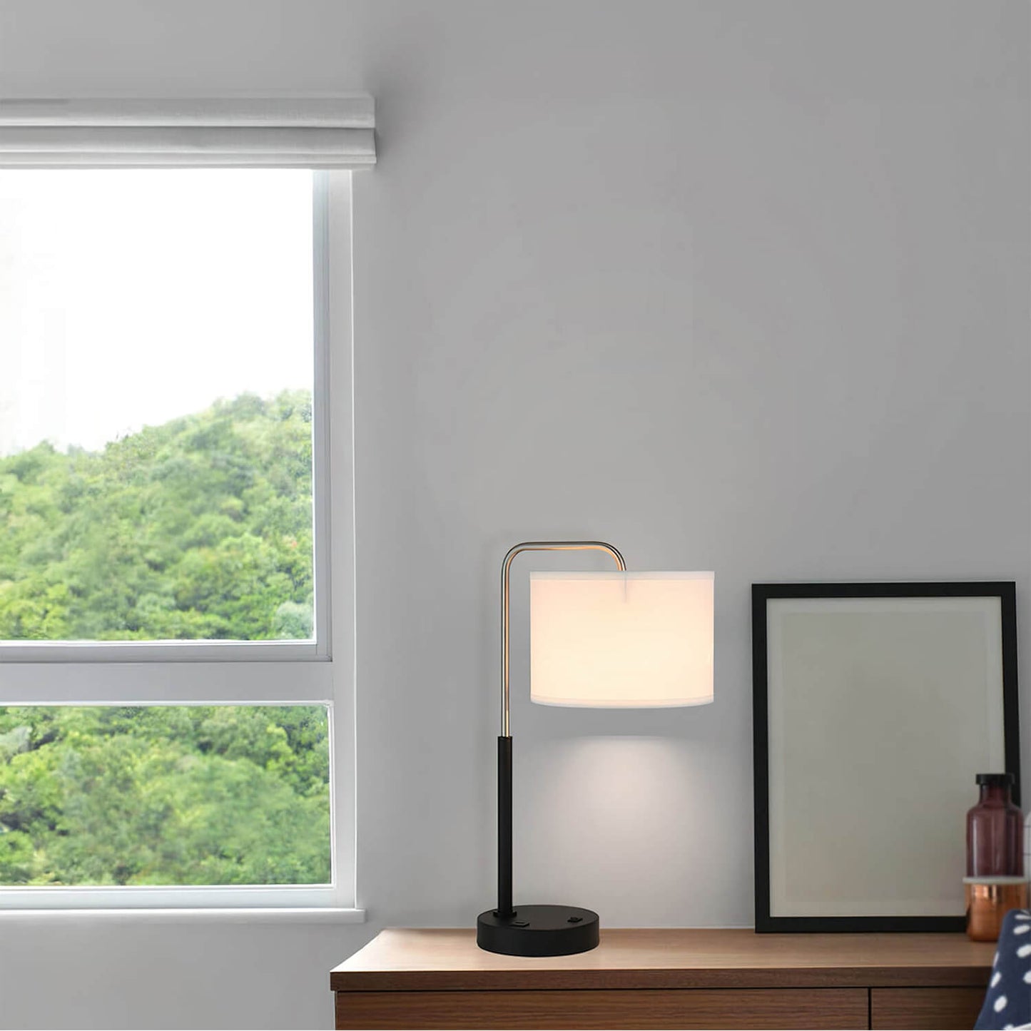 Modern Bedside Lamp with USB & Drum Shade in Brushed Nickel XB-TL257-BN