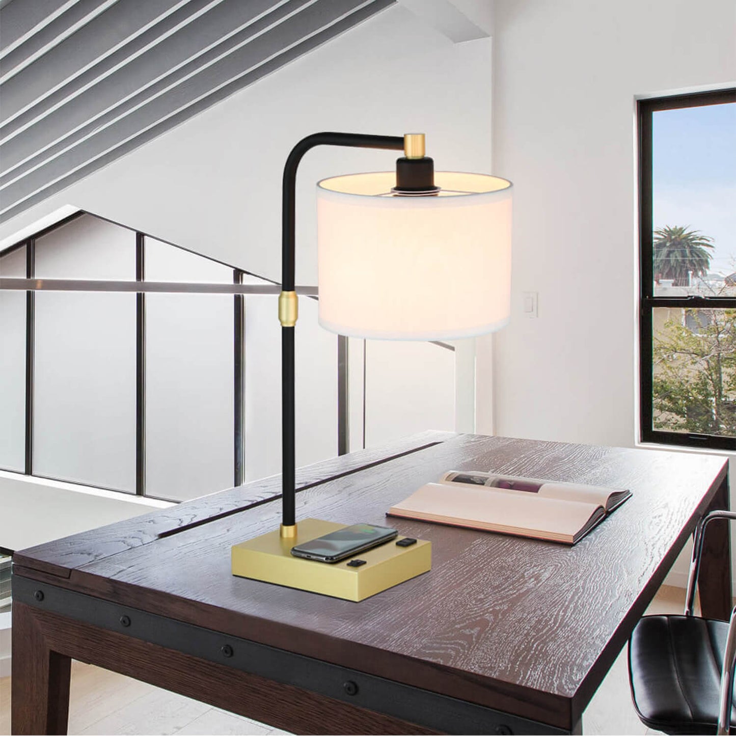 Black Brass Desk Lamp with Switch and Charger XB-TL300-SB