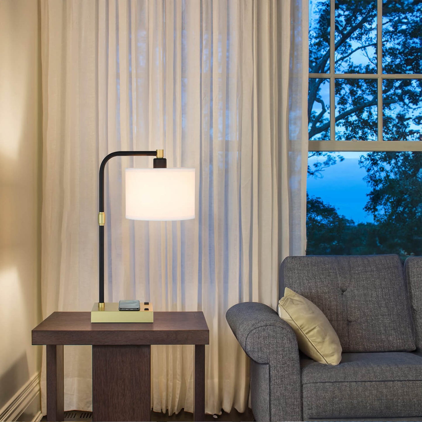 Black Brass Desk Lamp with Switch and Charger XB-TL300-SB