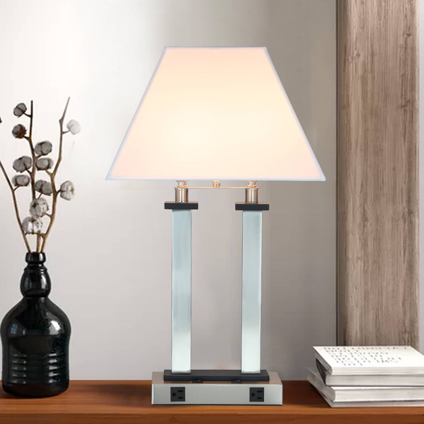Modern Fabric Shade Designer Desk Lamp Quality Hotel Living Room Light Luxury Bedside Table Lamps for Guest Room Bedroom XB-TL555-BN