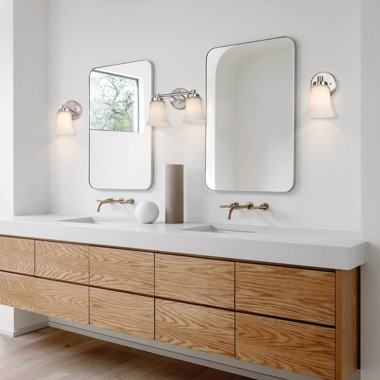 Brushed Nickel Single Bathroom Vanity Wall Light with Glass XB-W1235-1-BN