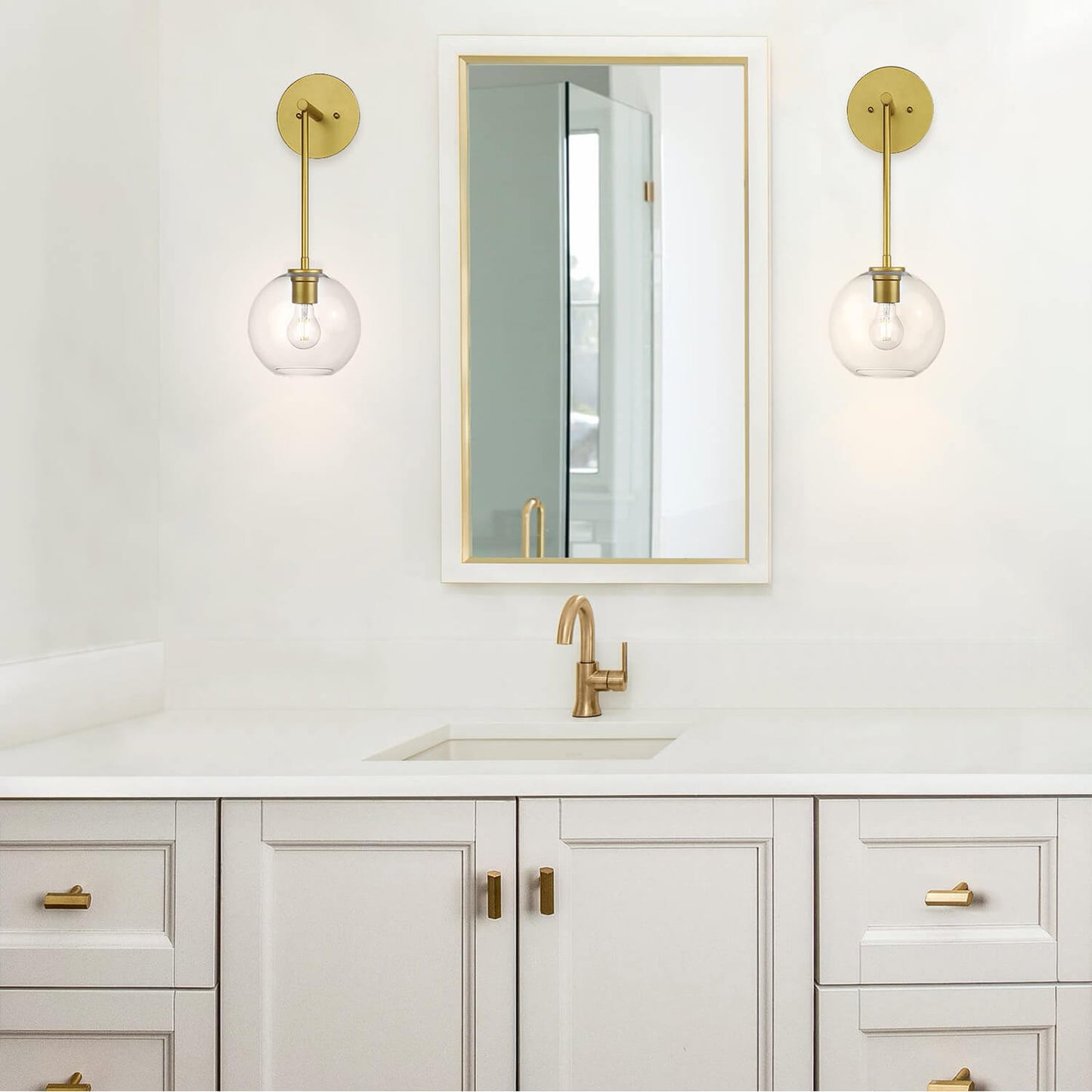 Modern Globe Wall Sconce, 1-Light Bathroom Vanity Light Fixture, Gold Brass XB-W1263-GB