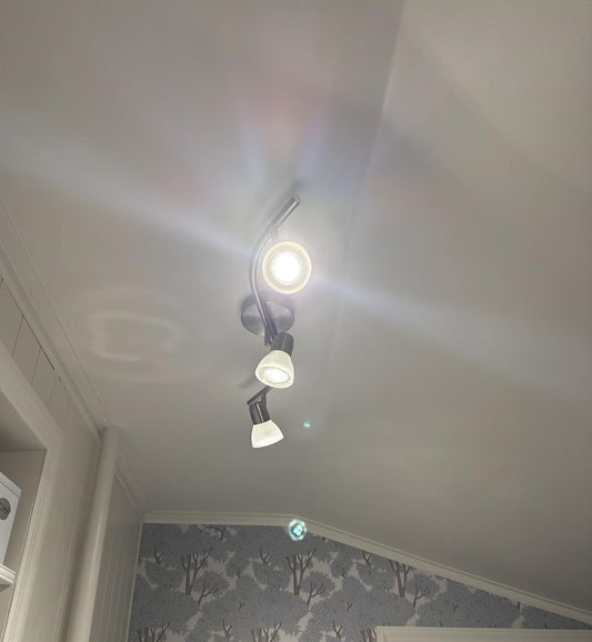 Enhancing Small Spaces with Ceiling Track Light Solutions