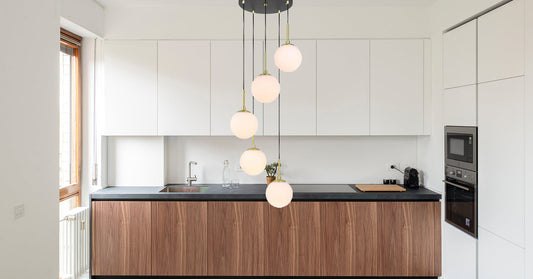 Choosing Pendant Lighting to Complement Contemporary Living Rooms